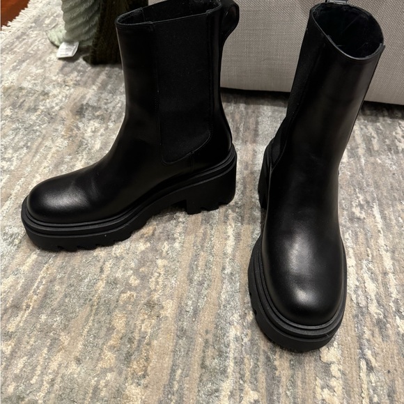 KOIO platform chelsea boots | Alia in Nero - Nero / 6 (US) / 36. Never worn. - Picture 6 of 6